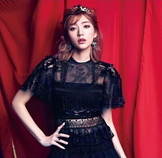 曝郭雪芙過(guò)夜小咖男星