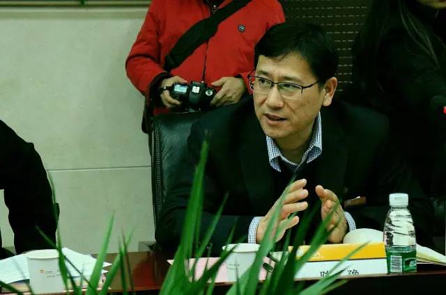 互動(dòng)結(jié)束后華潤(rùn)燃?xì)獾年愒タ傄矊?duì)各位達(dá)人們提出的問題一一作出解答，可是讓大家伙兒們相當(dāng)滿意呢！