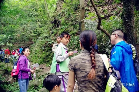 看我這小隊(duì)長(zhǎng)，合格嗎？