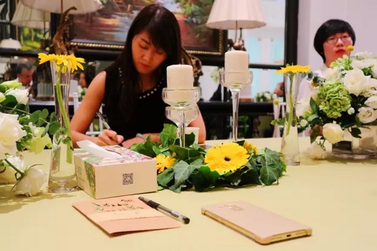 各位“小綠人”也把自己企業(yè)的問題通過卡片的形式，向劉東曉博士請教。