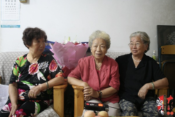 越調(diào)名老藝人雷桂花、劉巧蓮、劉玉蘭回首往事