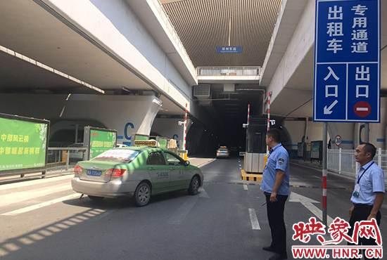 鄭州東站引進“黑科技” 可屏蔽非法車輛入站 鄭州東站引進“黑科技” 可屏蔽非法車輛入站