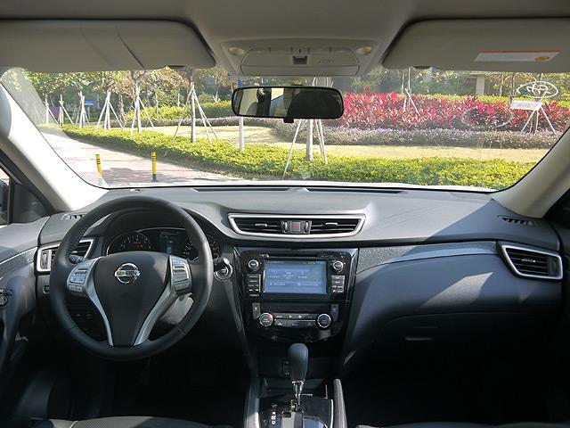 東風日產全新一代奇駿的內飾設計