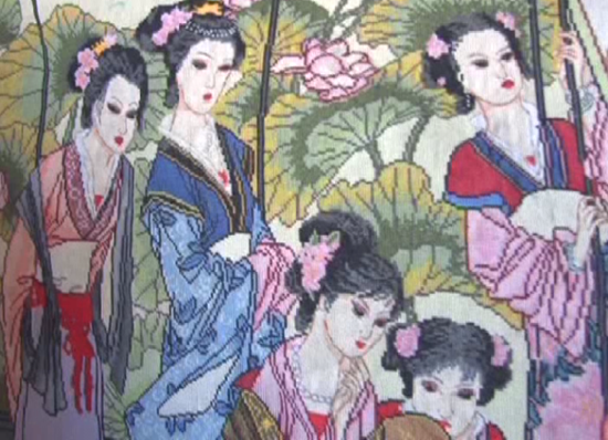西峽縣農(nóng)家女李改月 630萬(wàn)針繡出《琴棋書(shū)畫(huà)》