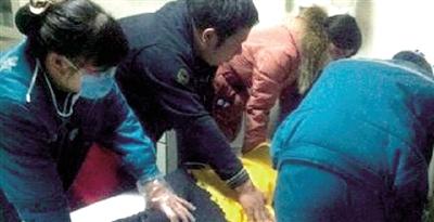 輕生女子終于獲救，目前情況穩(wěn)定。