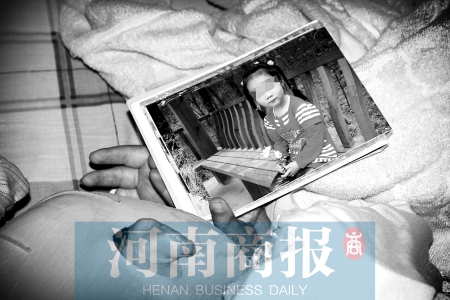 誰能想到漂亮可愛的孩子，會變成現(xiàn)在的樣子