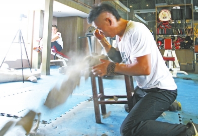 少林寺將辦無(wú)遮大會(huì) 鐵砂掌、二指禪等絕技現(xiàn)身