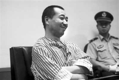 踹死4月大女兒 父親:生她是錯(cuò) 踹死4月大女兒 父親:生她是錯(cuò)