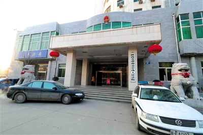 李宏亮在被違規(guī)辦理了監(jiān)外執(zhí)行后，再犯命案。