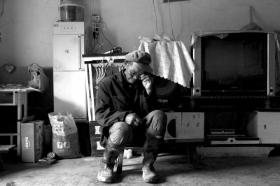 今年73歲的錢智遠說起女兒錢仁鳳不禁老淚縱橫。