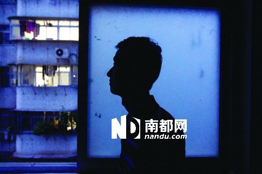 崔先兵的生活已走上正常軌道，對于失去自由的那一年高墻生活，他不愿回憶。