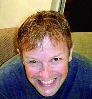 養(yǎng)菲比的外籍男子還收養(yǎng)了另外10名中國(guó)兒童 養(yǎng)菲比的外籍男子還收養(yǎng)了另外10名中國(guó)兒童