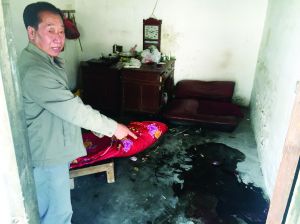 宋三父親告訴記者，兒子就是在這間屋里意外死亡的