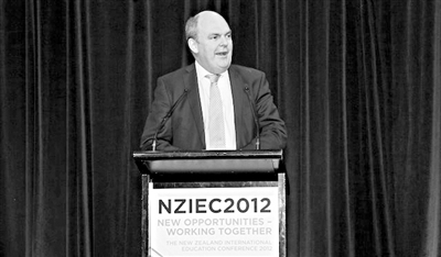 我非常重視新西蘭作為國際留學(xué)大國的聲譽(yù)，新西蘭教育在英語國家內(nèi)是排得上前五名的。新西蘭的大學(xué)會重視自己的聲譽(yù)，不會輕易縱容自己的學(xué)生。