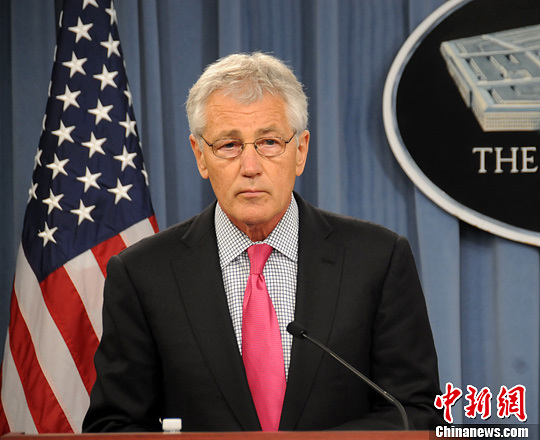 資料圖:華盛頓時(shí)間4月29日,美國防長(zhǎng)哈格爾與到訪的日本防衛(wèi)大臣小野寺五典舉行會(huì)晤。中新社發(fā) 德永健 攝