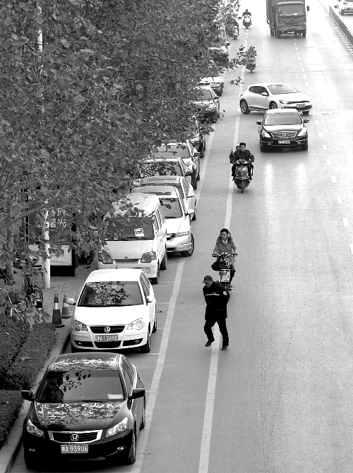 鄭州“停車差異化收費”八成多網(wǎng)友弄不清收費區(qū)域 鄭州“停車差異化收費”八成多網(wǎng)友弄不清收費區(qū)域