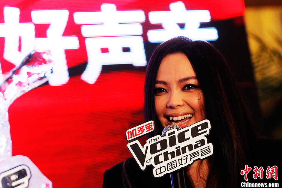 《中國(guó)好聲音》第二季導(dǎo)師集體亮相 張惠妹加盟 《中國(guó)好聲音》第二季導(dǎo)師集體亮相 張惠妹加盟