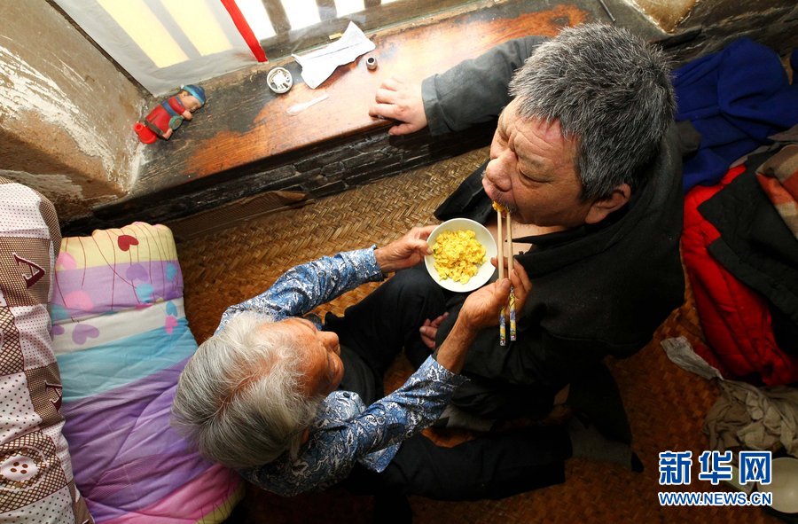 那些年，感動(dòng)過(guò)我們的母親