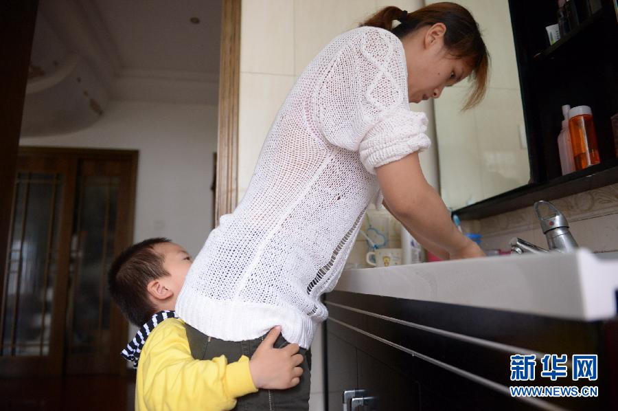 那些年，感動(dòng)過(guò)我們的母親