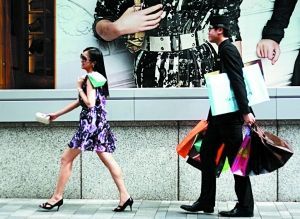 香港購物，普遍低于平日八折