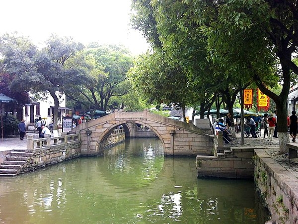 見證浪漫愛情 盤點(diǎn)中國浪漫愛情橋