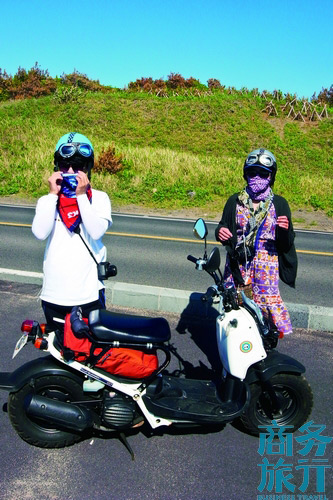 路遇環(huán)島的大學(xué)生。