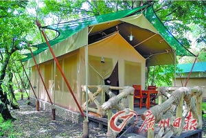 　　肯尼亞馬賽馬拉費爾蒙帳篷酒店。