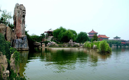 [開(kāi)封翰園碑林]中國(guó)最大的人造山水景觀之一(圖)