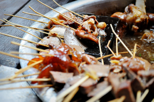 緬甸，繽紛的街邊平民小吃