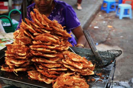 緬甸，繽紛的街邊平民小吃