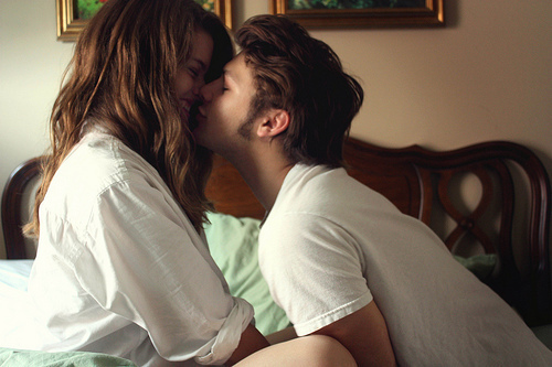 愛愛后女友會抓住機(jī)會問我要錢 好郁悶 愛愛后女友會抓住機(jī)會問我要錢 好郁悶