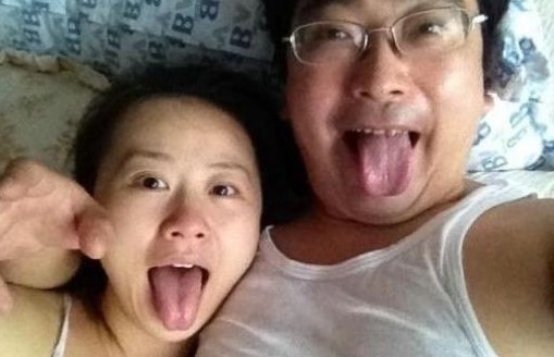 女主播紀英男與范悅(資料圖) 女主播紀英男與范悅(資料圖)