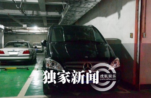 董潔新購(gòu)置的奔馳車。