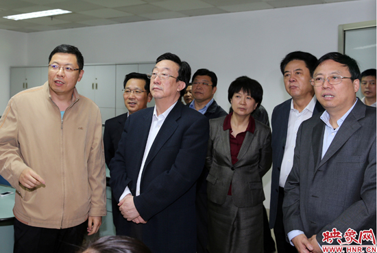 5月9日上午11點10分，河南省委書記郭庚茂一行來到映象網(wǎng)視察。映象網(wǎng)記者 邵恰 段晉哲攝