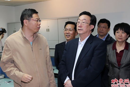 5月9日上午11點10分，河南省委書記郭庚茂一行來到映象網(wǎng)視察。映象網(wǎng)記者 邵恰 段晉哲攝