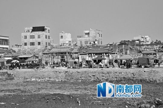 陸豐一禁毒中隊長被“雙規(guī)” 陸豐一禁毒中隊長被“雙規(guī)”