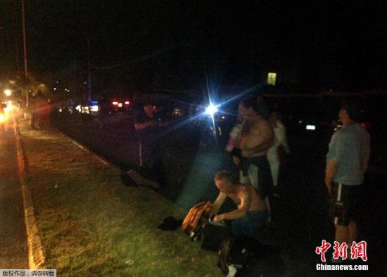 智利沿海8級強(qiáng)震引發(fā)兩米高海嘯 居民緊急撤離 智利沿海8級強(qiáng)震引發(fā)兩米高海嘯 居民緊急撤離