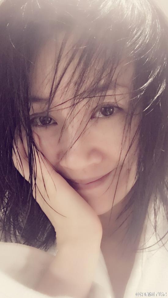 許晴自拍 許晴自拍