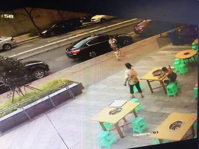 火鍋店監(jiān)控