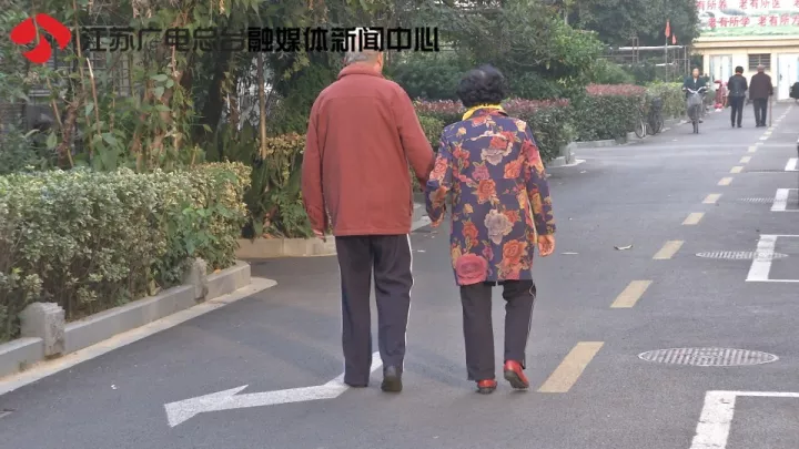 老太秀恩愛！網(wǎng)友被一封跨越60年的情書甜哭了