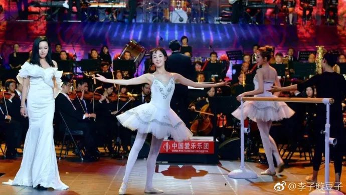 《創(chuàng)造101》主題曲公布，這個(gè)被吐槽油膩的c位是什么來(lái)頭？