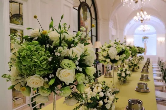 高貴典雅，花香襲人。