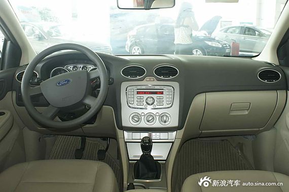 ?？怂箖蓭?jīng)典1.8MT 時(shí)尚型