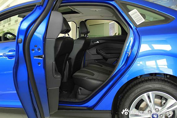 　?？怂箖蓭?jīng)典1.8MT 時(shí)尚型