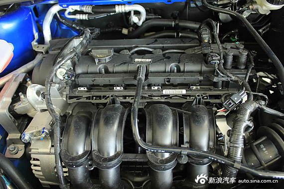 　福克斯兩廂經(jīng)典1.8MT 時(shí)尚型