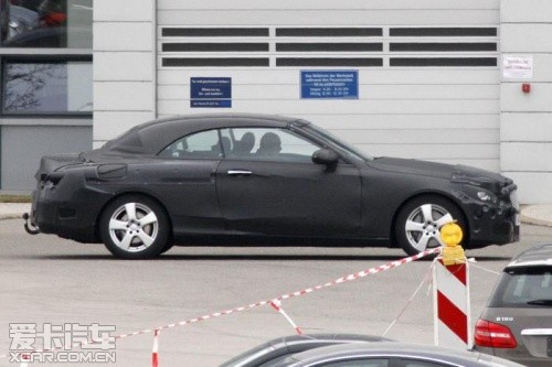 新款奔馳C級敞篷版車型 新款奔馳C級敞篷版車型