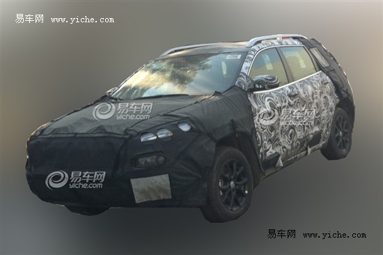 JEEP切諾基國(guó)內(nèi)諜照