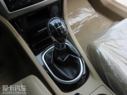長(zhǎng)城C50的五擋手動(dòng)變速箱 長(zhǎng)城C50的五擋手動(dòng)變速箱