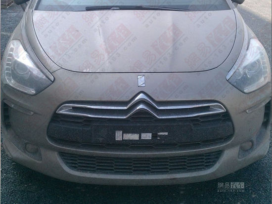 預(yù)計(jì)售25-30萬元 國產(chǎn)版DS5無偽諜照曝光 預(yù)計(jì)售25-30萬元 國產(chǎn)版DS5無偽諜照曝光