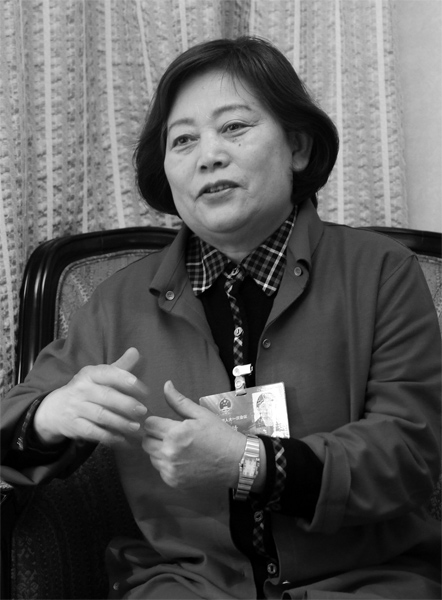 代表檔案：王繡 全國人大代表、洛陽博物館名譽館長